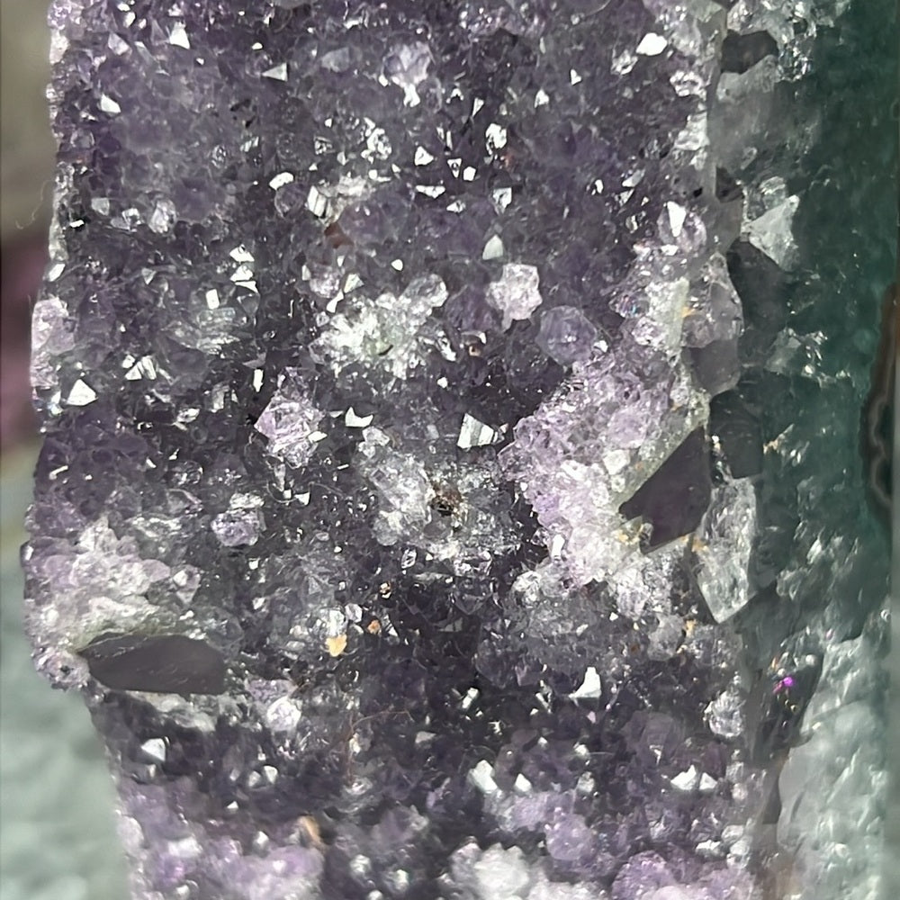 Druzy Amethyst Agate Tower - AAT01