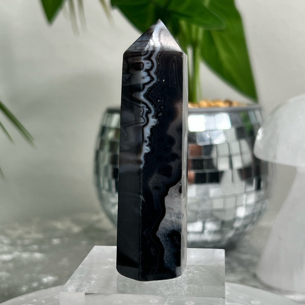 Black Sardonyx Tower- BST02