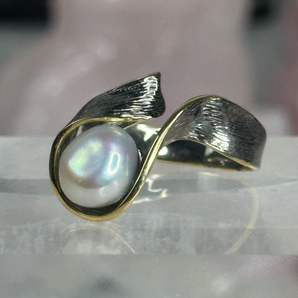 Pearl ring size 9