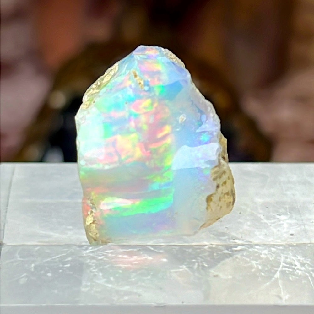 Ethiopian Raw Opal AAA quality - E001