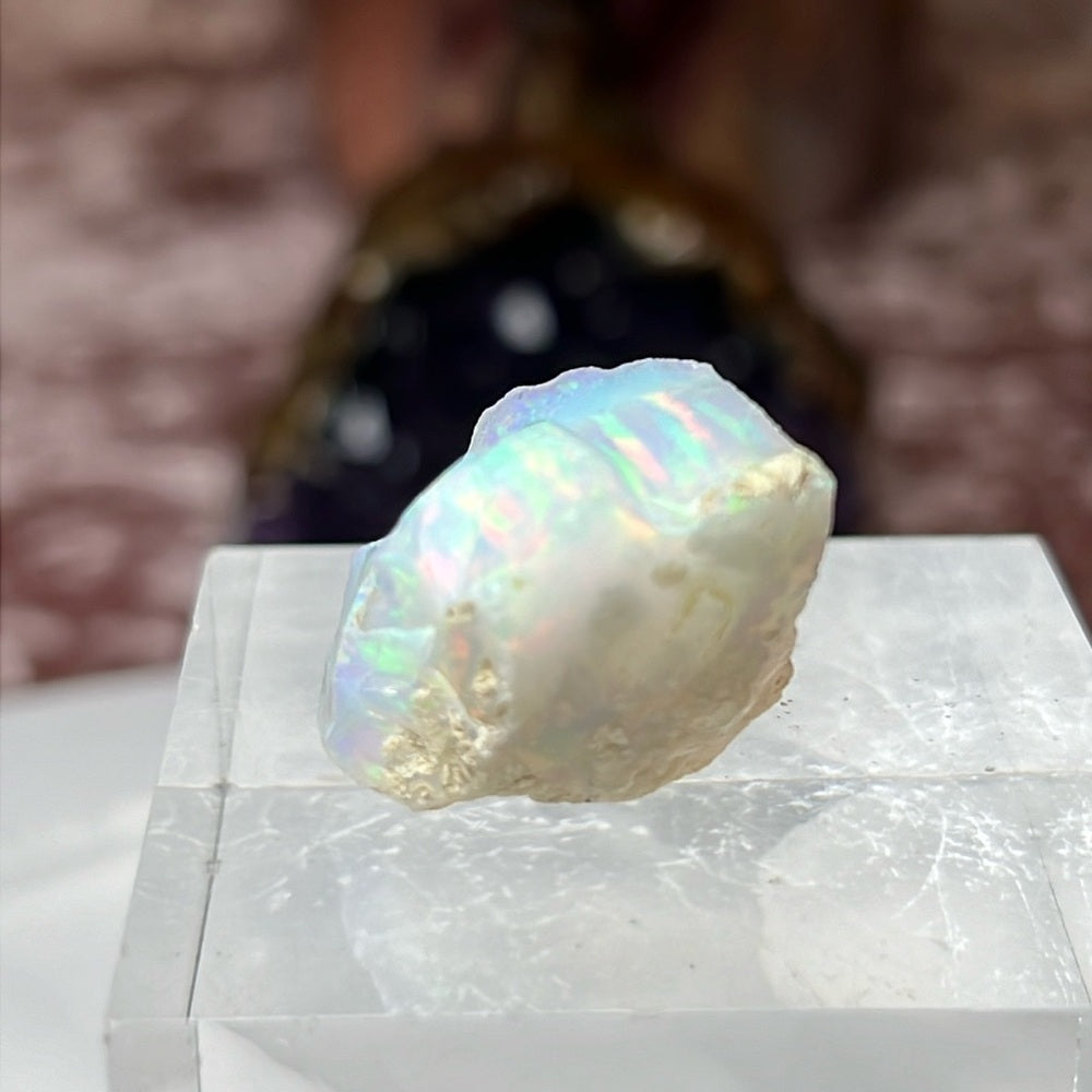 Ethiopian Raw Opal AAA quality - E001