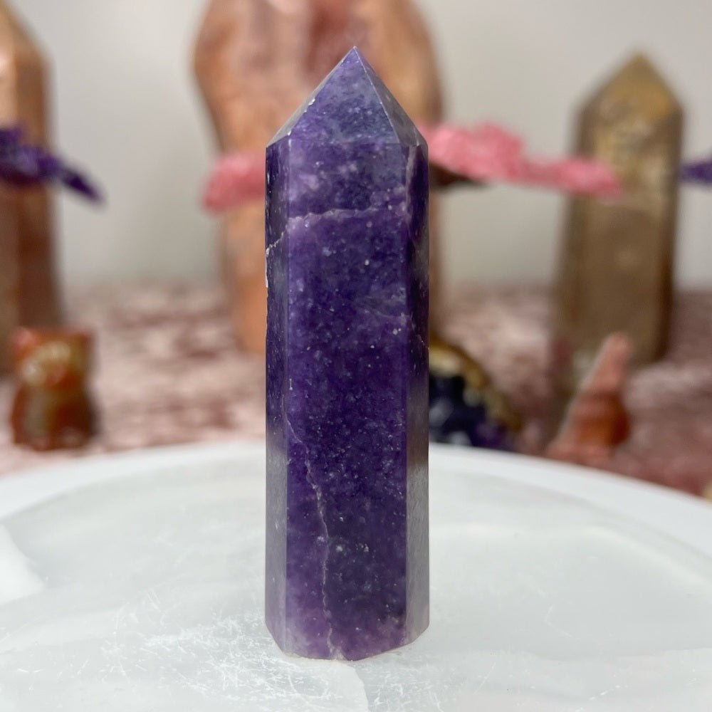 Lepidolite tower LT01