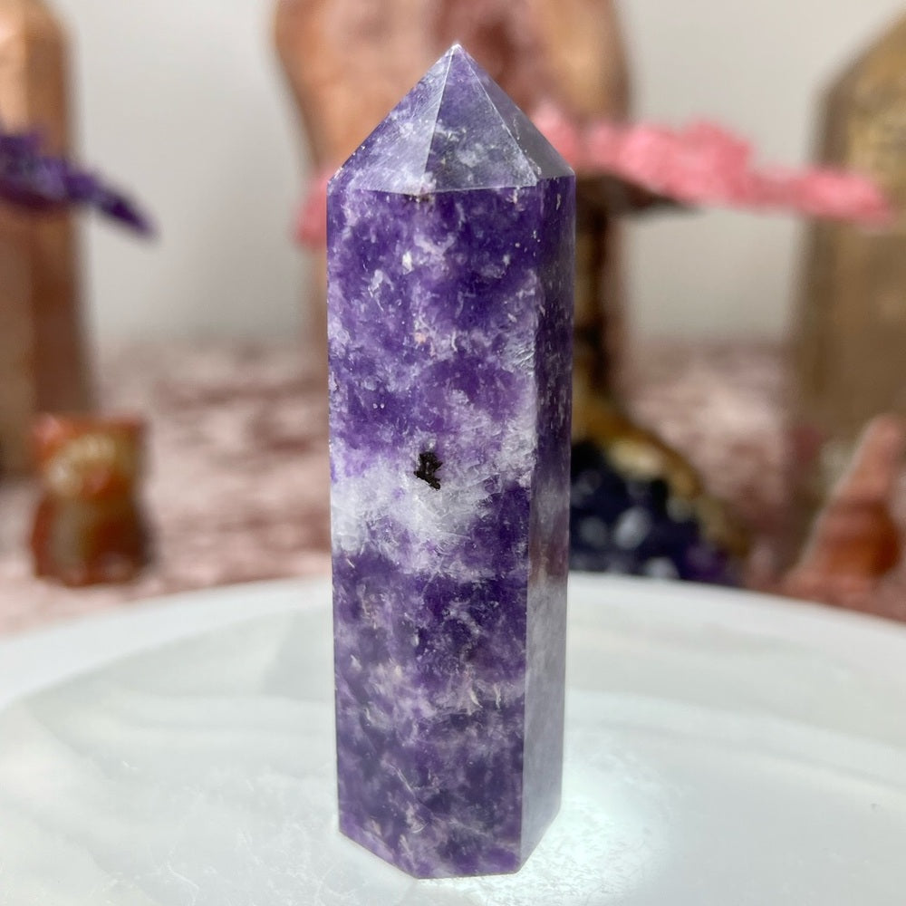 Lepidolite tower LT02