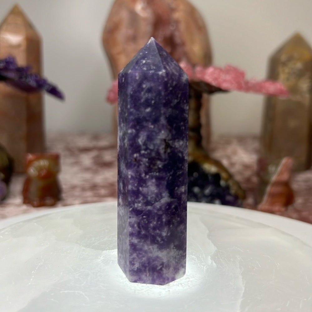 Lepidolite tower LT02