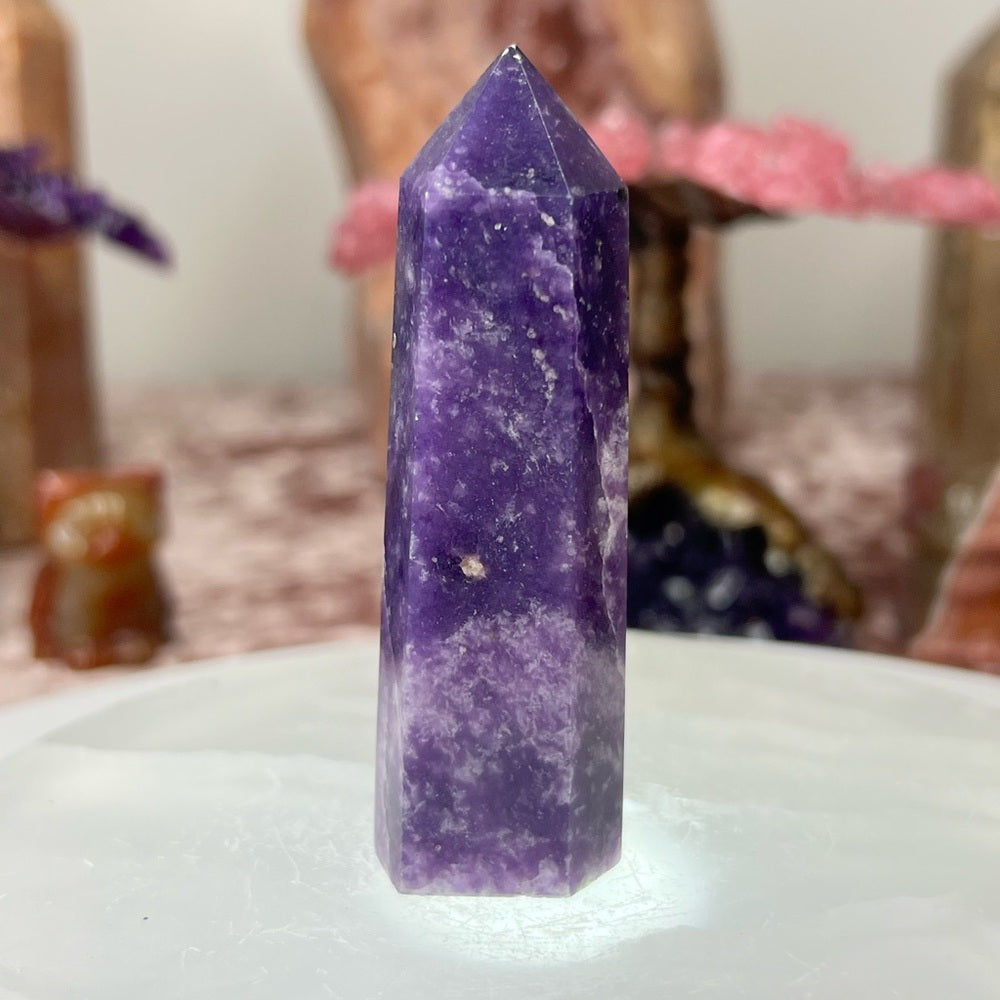 Lepidolite tower LT03