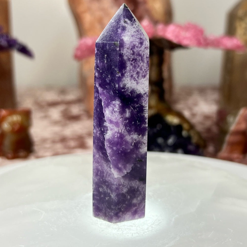 Lepidolite tower LT03