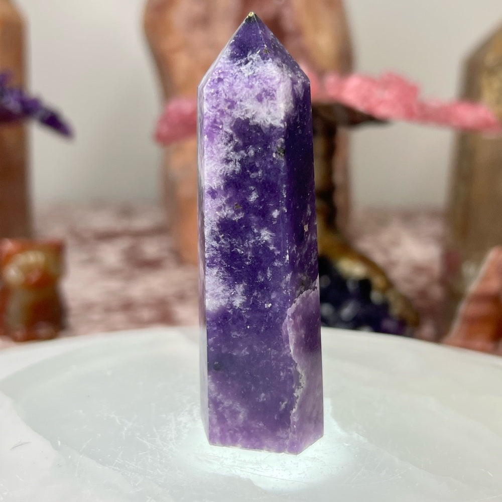 Lepidolite tower LT03