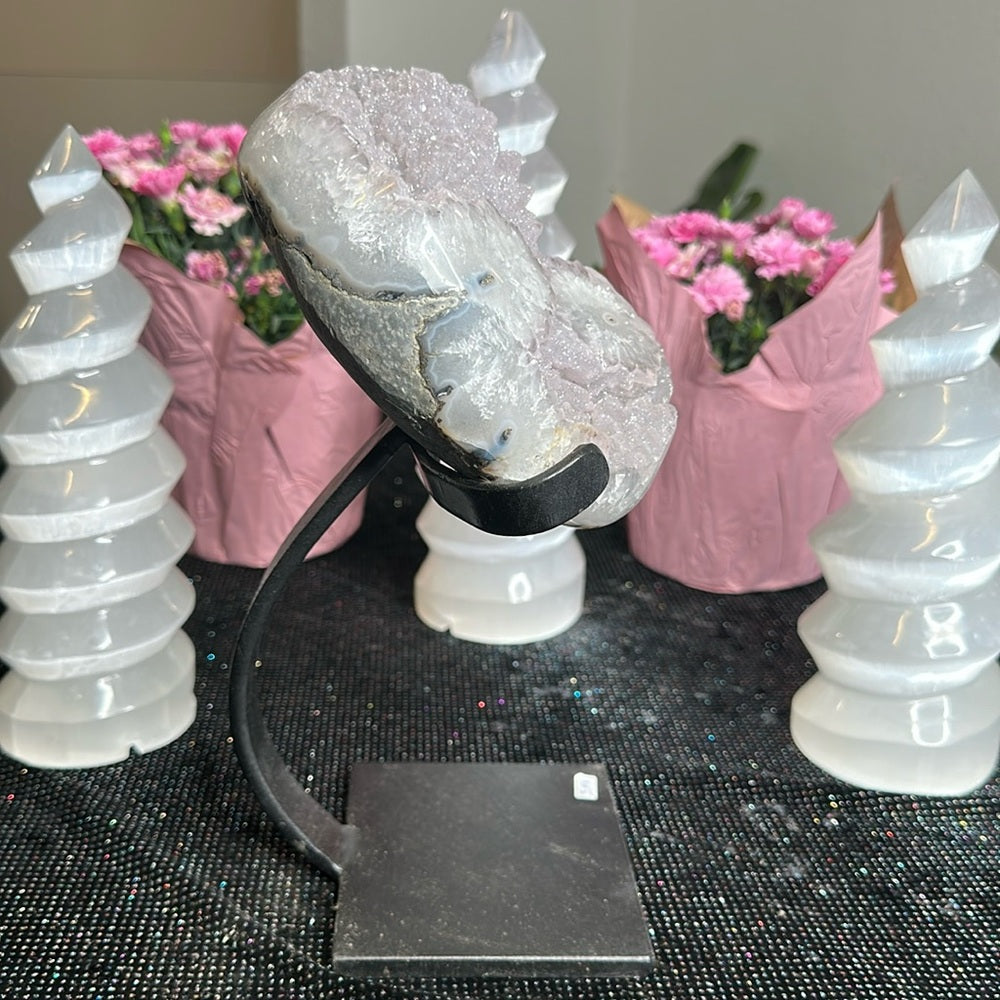Sugar Unicorn Amethyst on Metal Base SUA01
