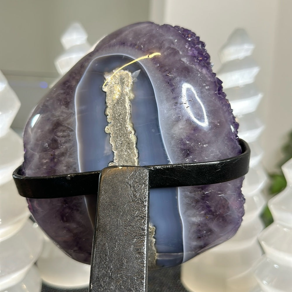 Druzy Amethyst on Metal Base DAM71