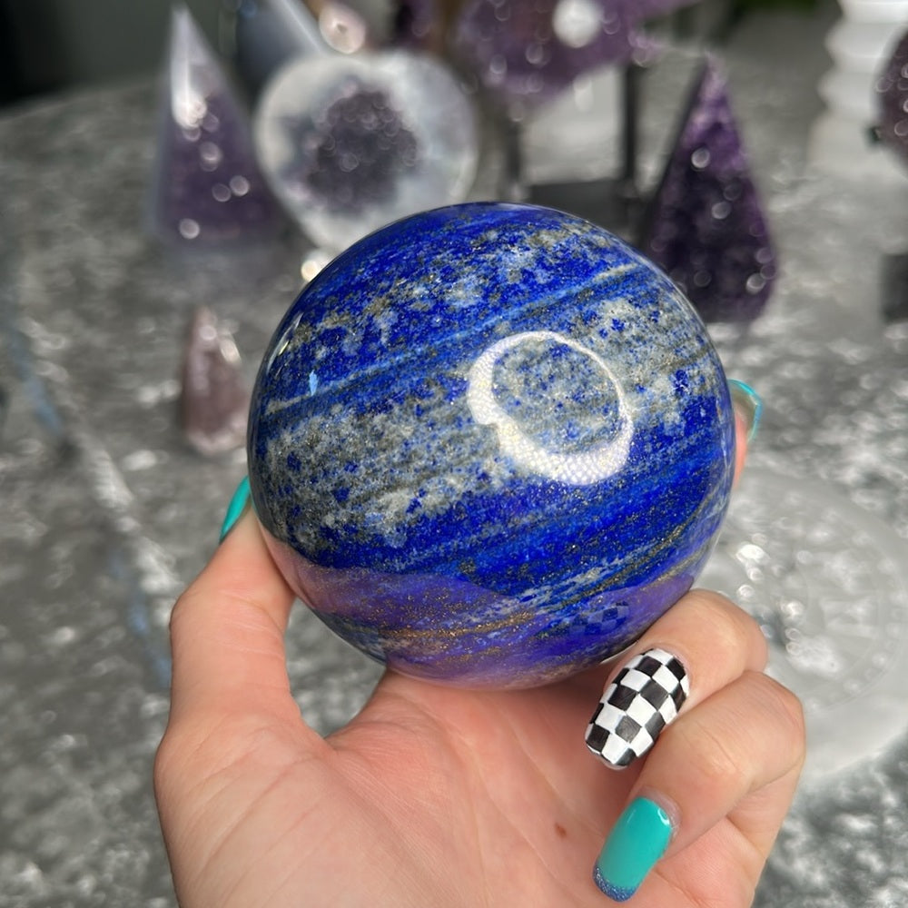 Lapis lazuli sphere LLS1