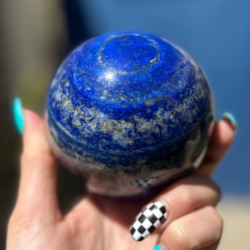 Lapis lazuli sphere LLS1