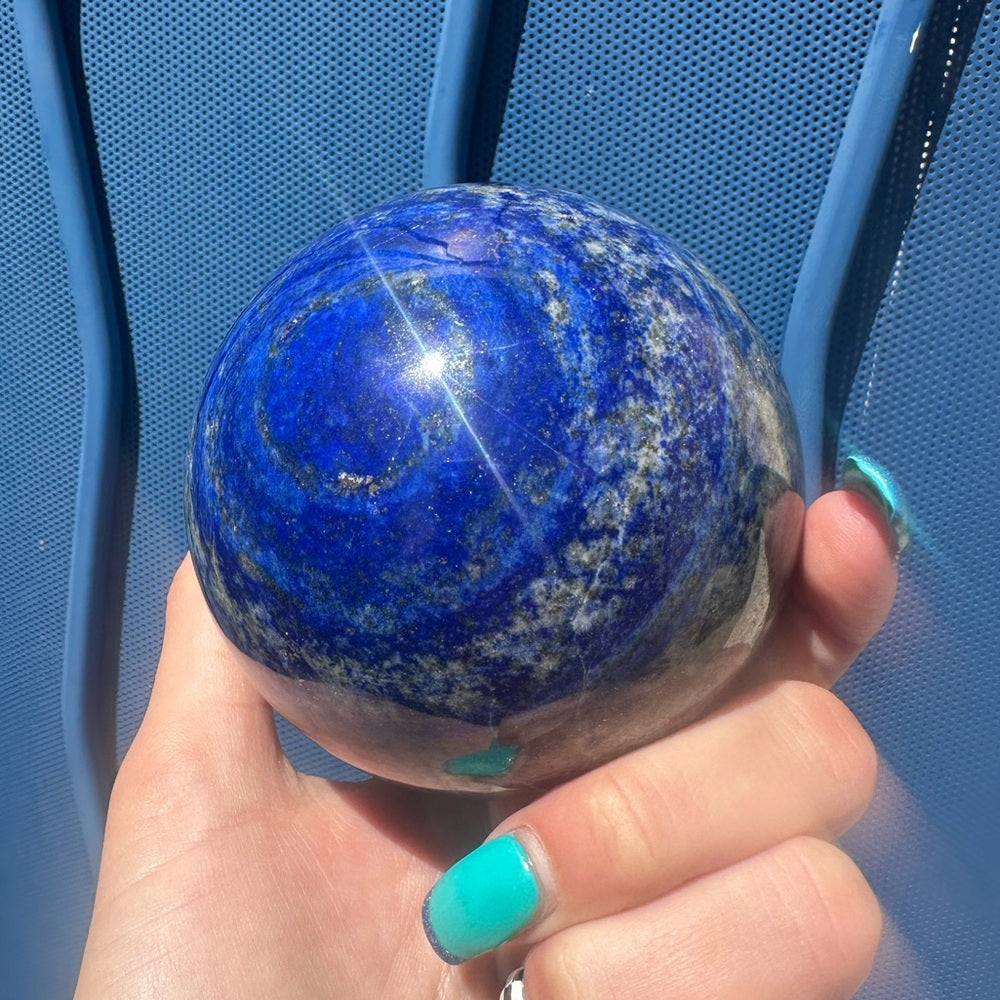Lapis lazuli sphere LLS1