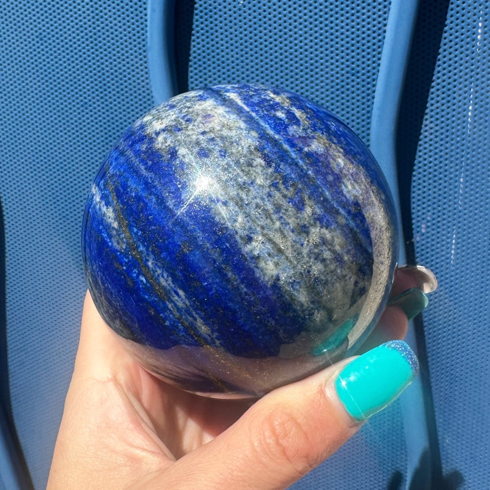 Lapis lazuli sphere LLS1