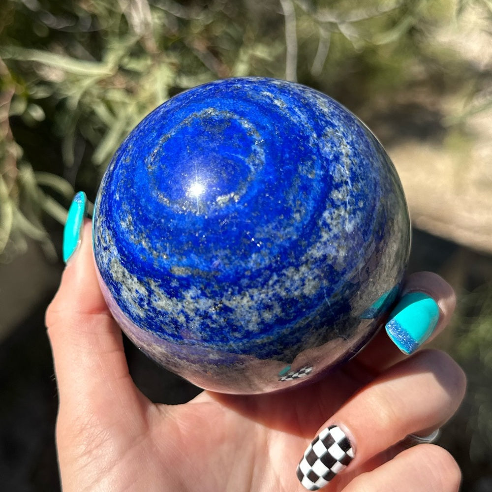 Lapis lazuli sphere LLS1