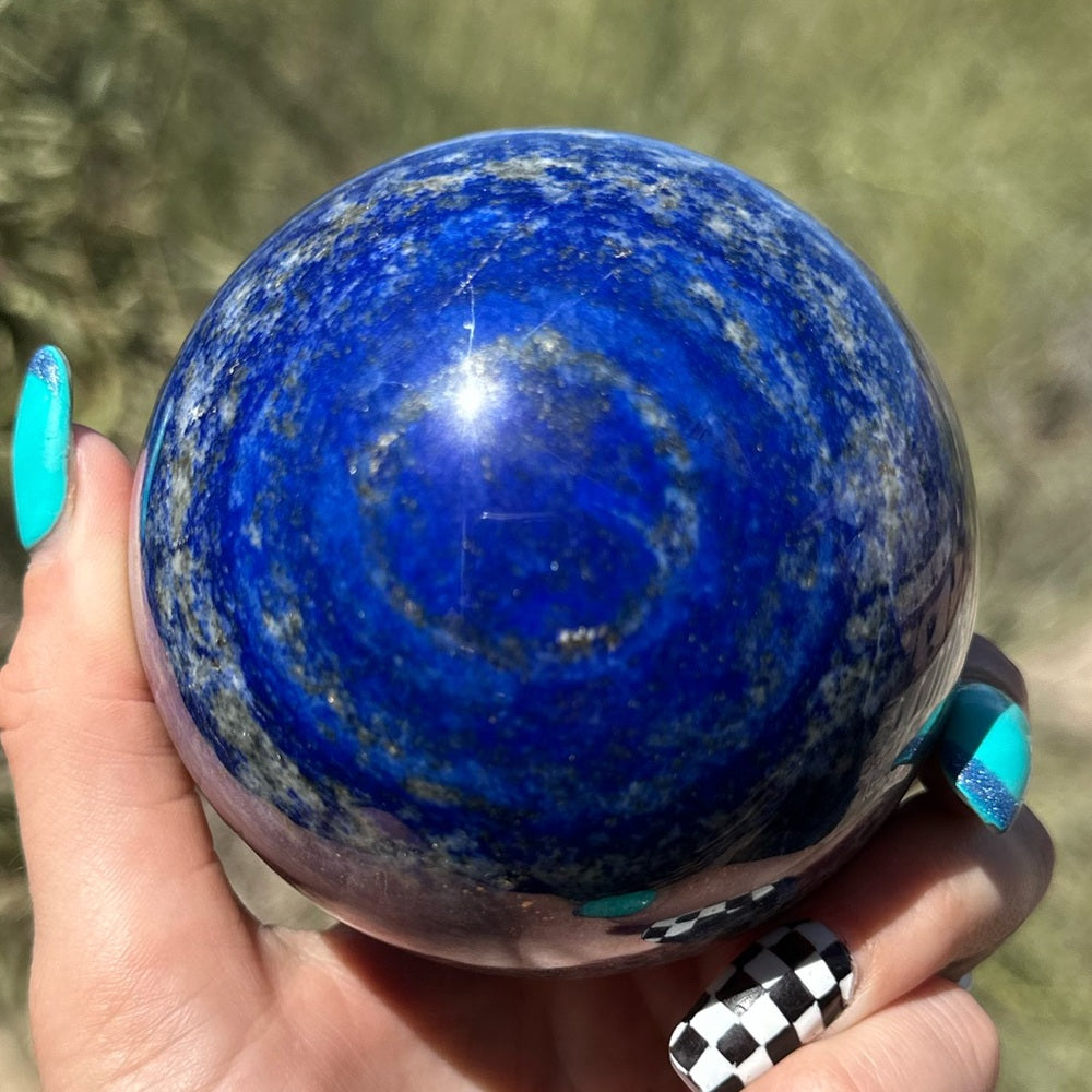 Lapis lazuli sphere LLS1