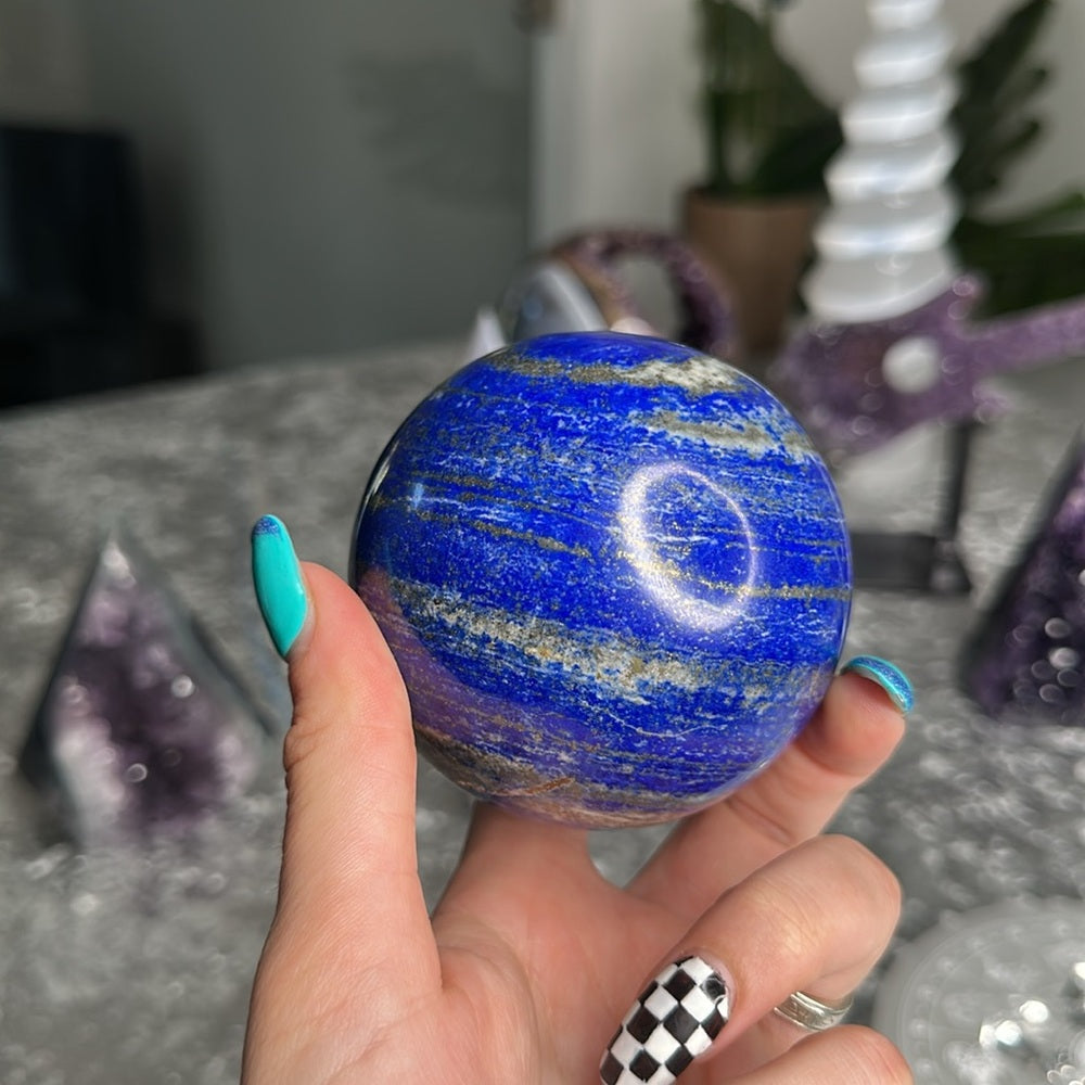Lapis lazuli sphere LLS2