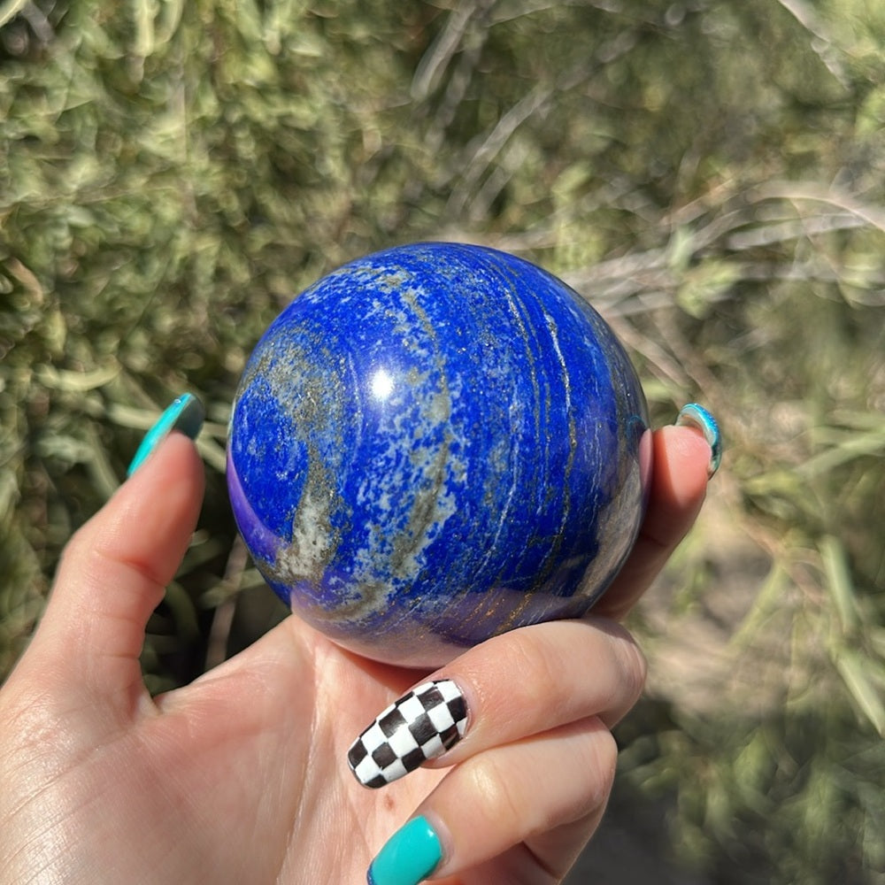 Lapis lazuli sphere LLS2