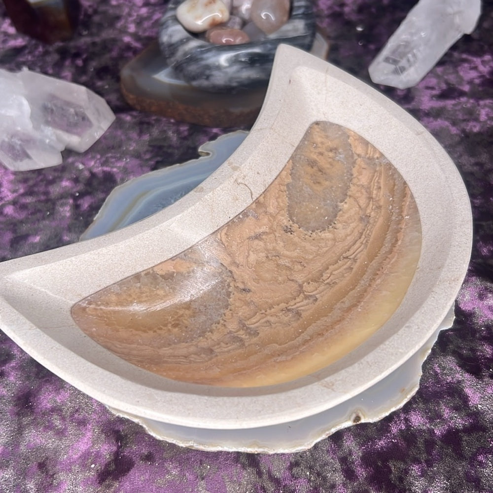 Onyx Moon Bowl - OMB14