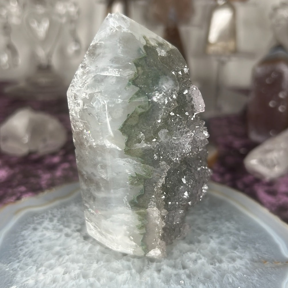 Druzy Amethyst Agate Tower - AAT03