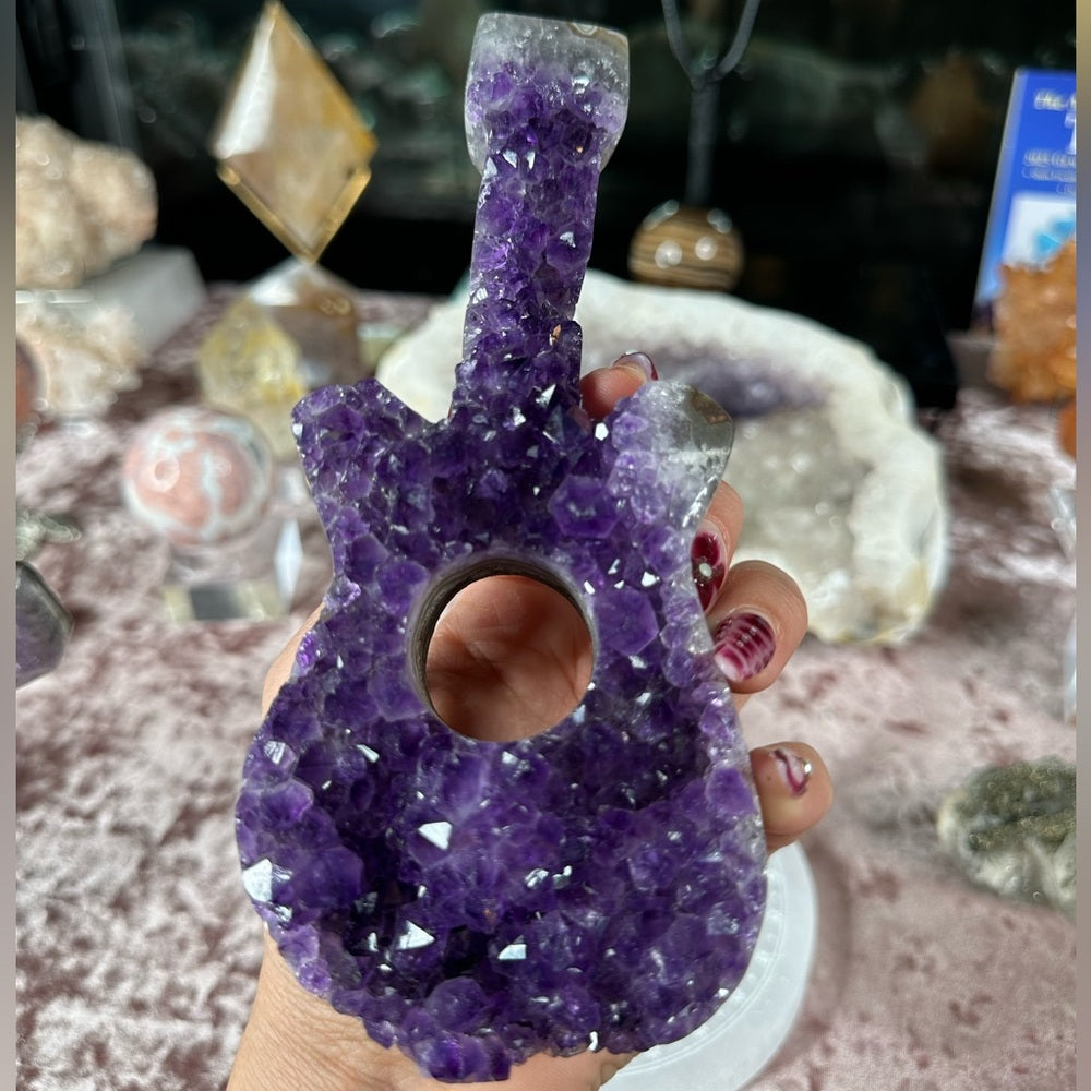 Amethyst Guitar- AG11