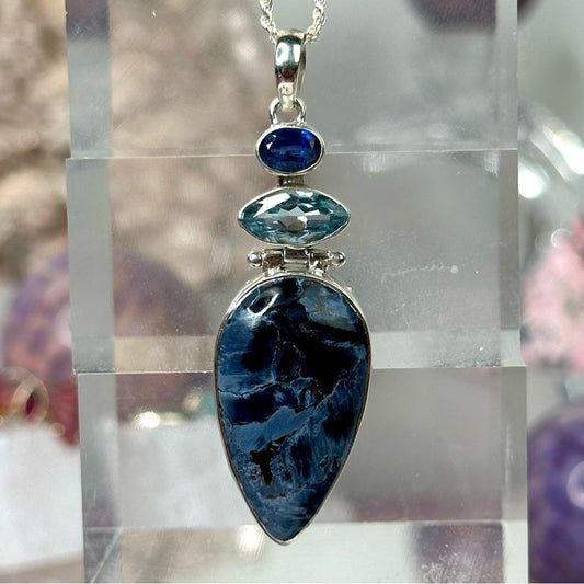 Petersite with topaz and kyanite pendant PTK02