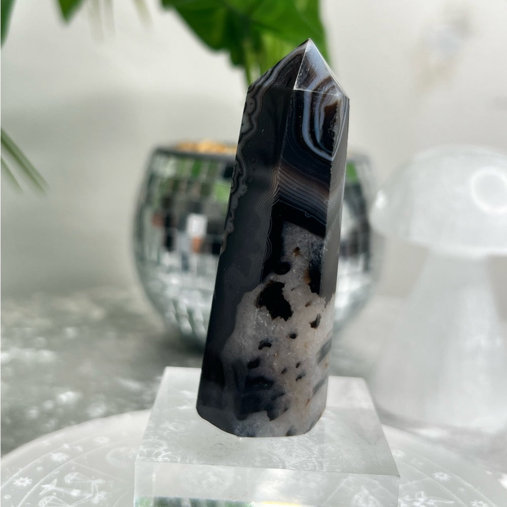 Black Sardonyx Tower- BST02