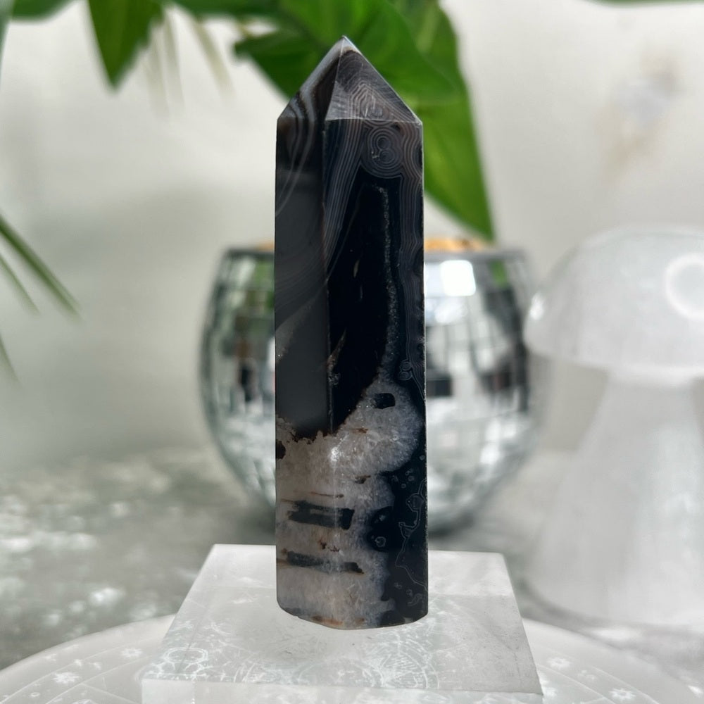 Black Sardonyx Tower- BST02