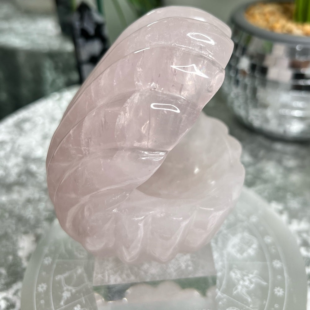 Rose Quartz Clam- RQC02