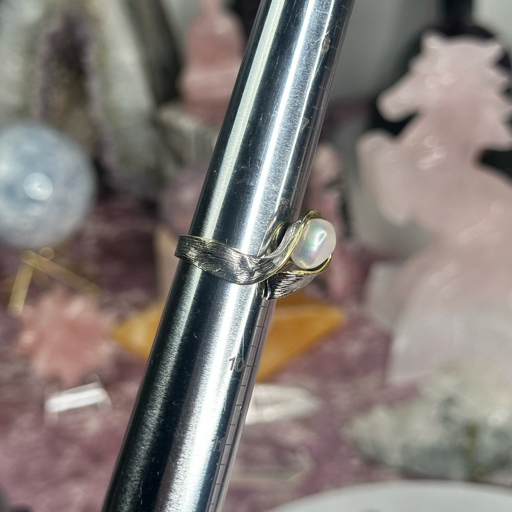 Pearl ring size 9