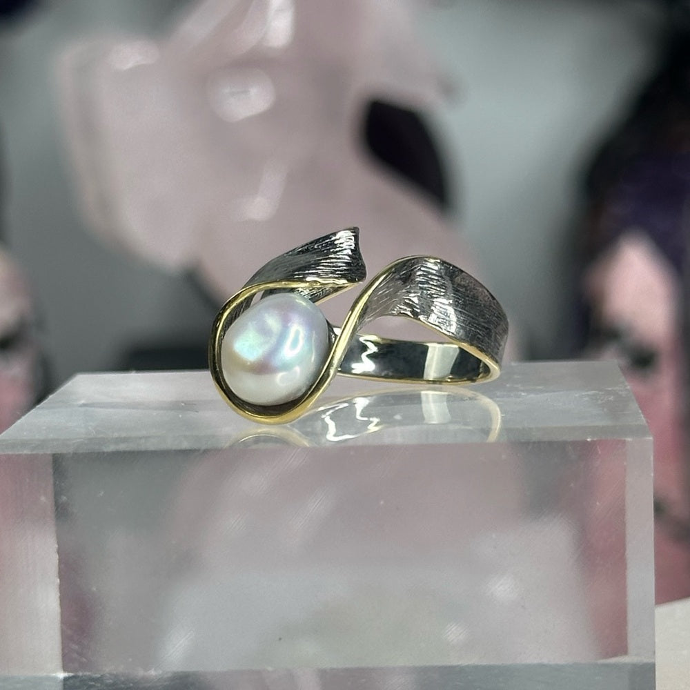 Pearl ring size 9