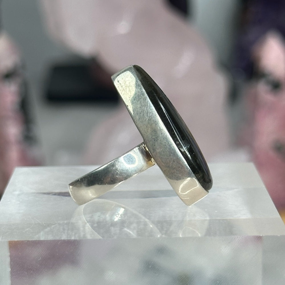 Labradorite with blue flash ring size 5