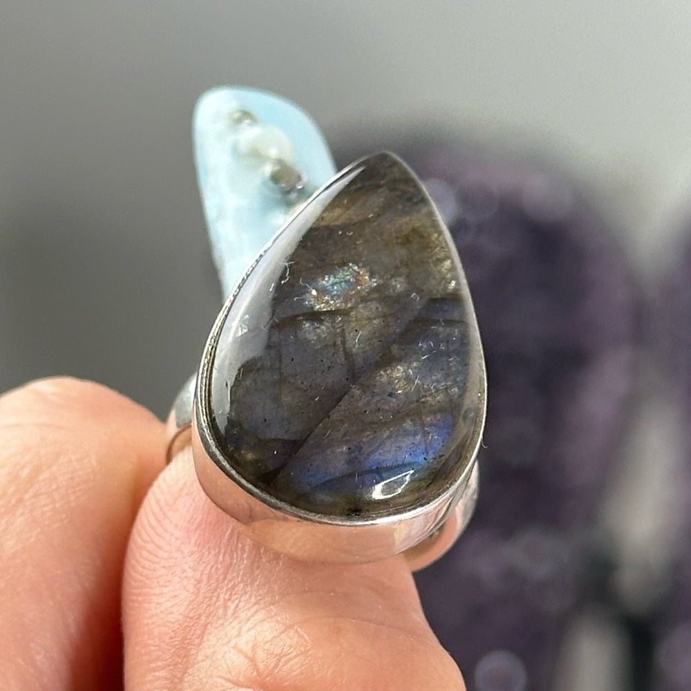 Labradorite with blue flash ring size 5