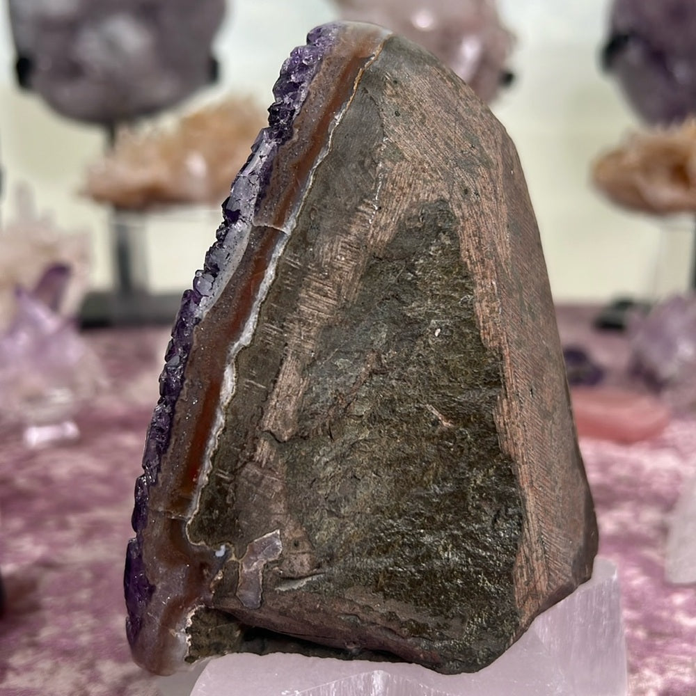 Amethyst with Calcite Inclusions 💜🦄🕊️ ACI01
