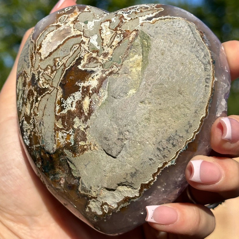 Heart-Shaped Amethyst with Special Crystal Formation 💜🌈 HSA01