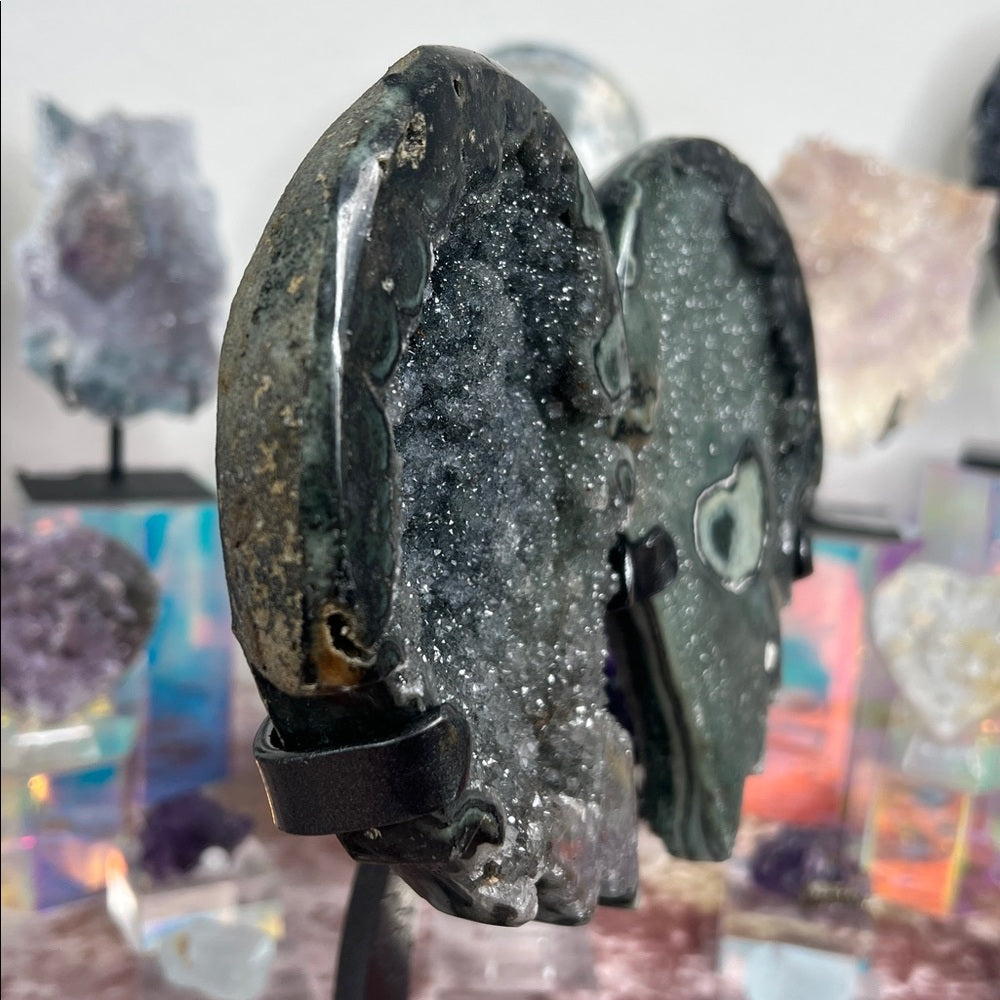 Green Amethyst Wings on Stand 💚🪽🩶 GAW06