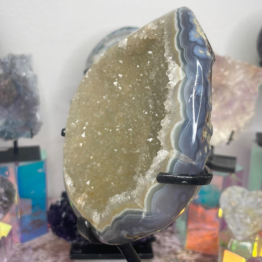 Druzy Amethyst with Blue Agate Banding 💗✨ ABA01