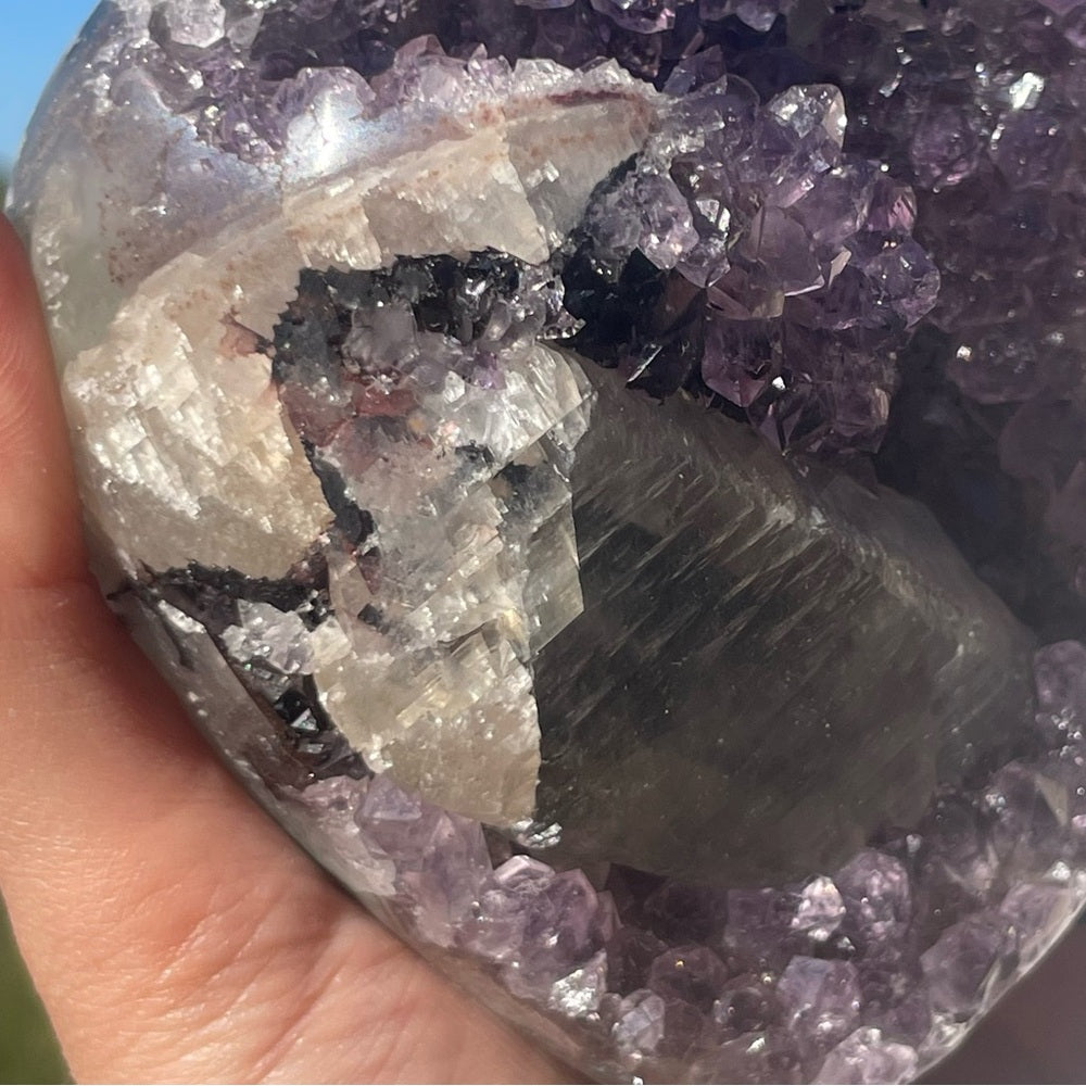 Heart-Shaped Amethyst with Special Crystal Formation 💜🌈 HSA02