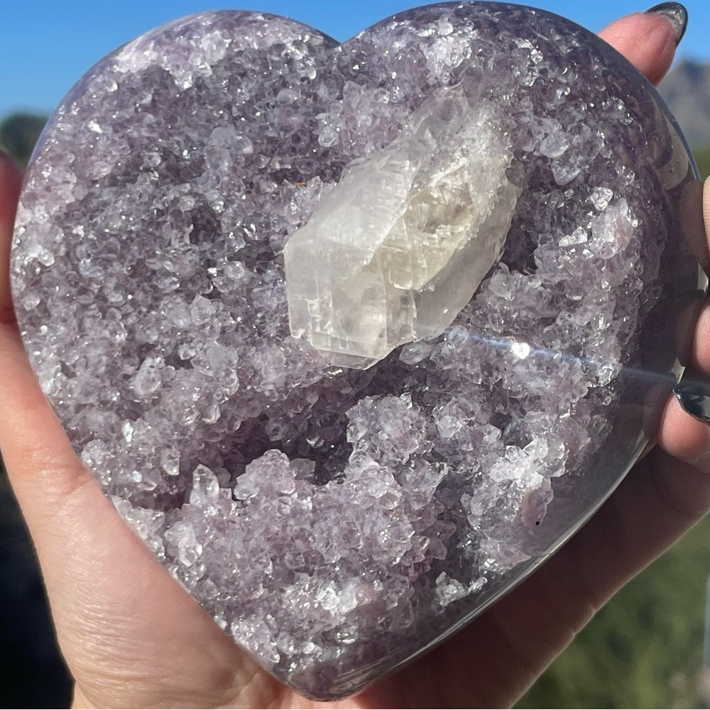 Heart-Shaped Amethyst with Special Crystal Formation 💜🌈 HSA03