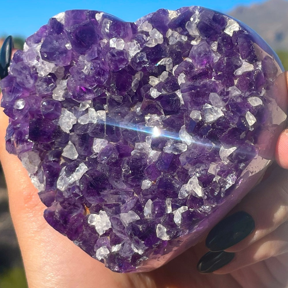 Heart-Shaped Amethyst with Special Crystal Formation 💜🌈 HSA04