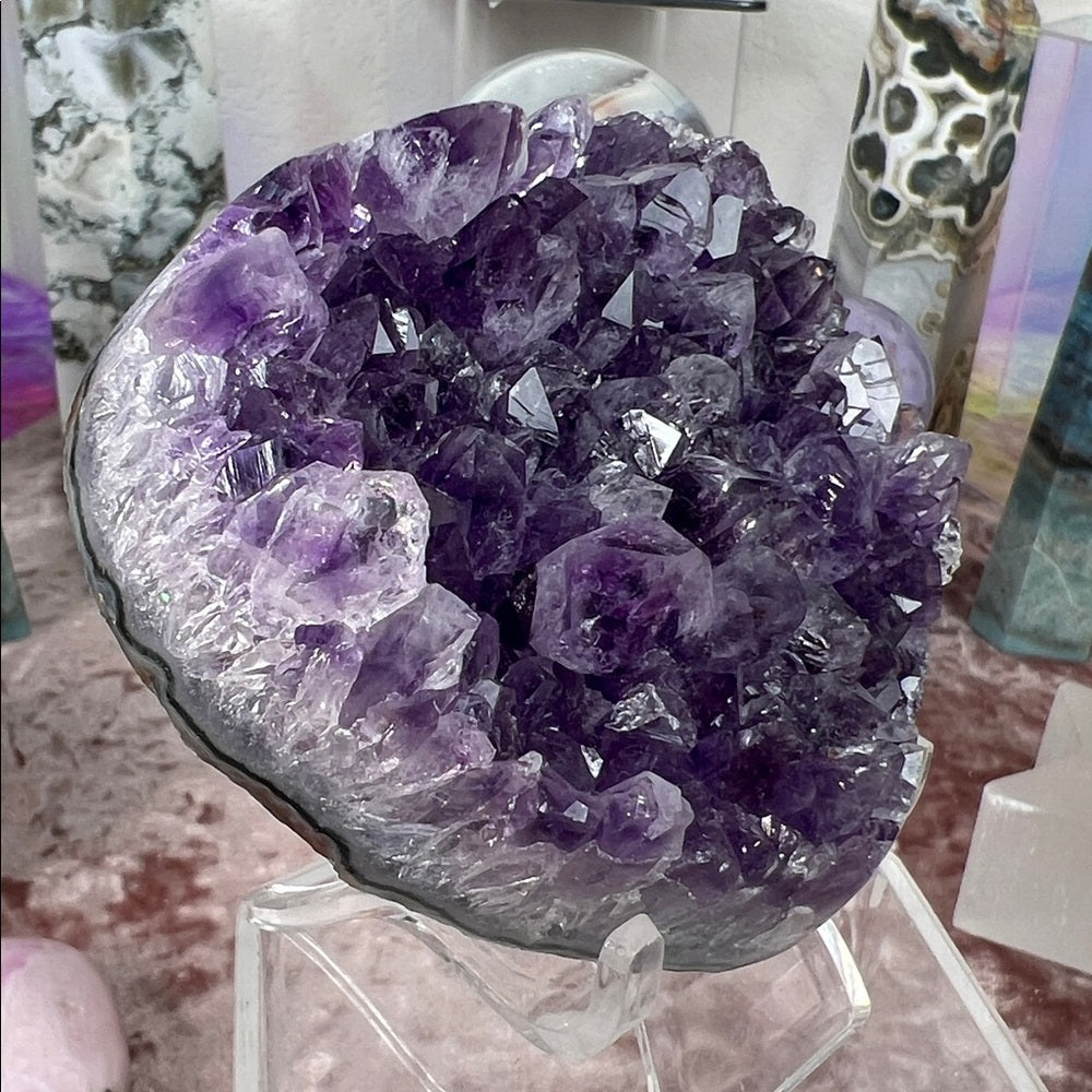 Heart-Shaped Amethyst with Special Crystal Formation 💜🌈 HSA06