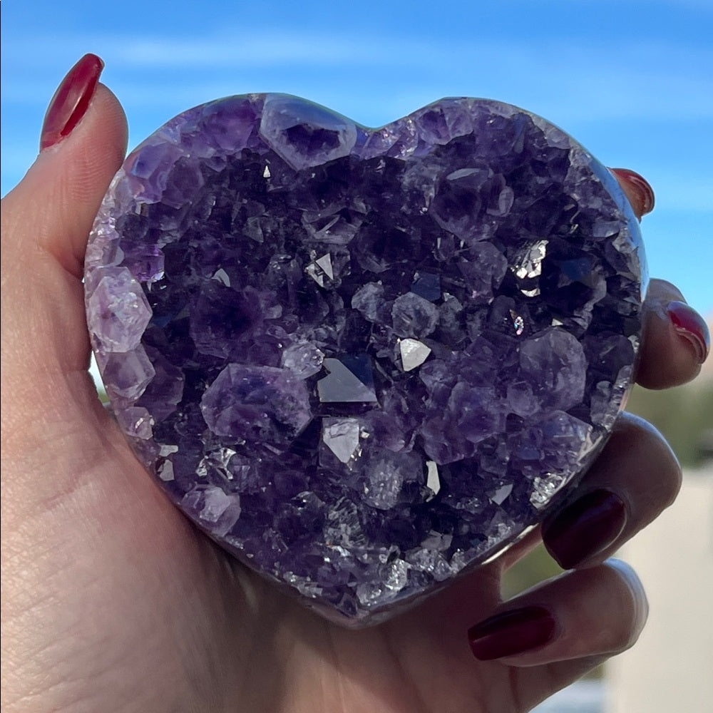 Heart-Shaped Amethyst with Special Crystal Formation 💜🌈 HSA06